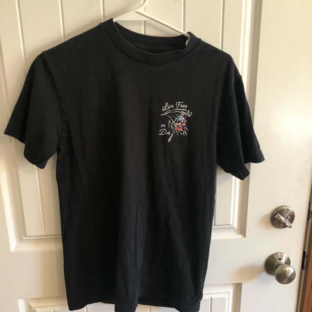 Last Call Co (Tilly’s) T-shirt. Live free or die.